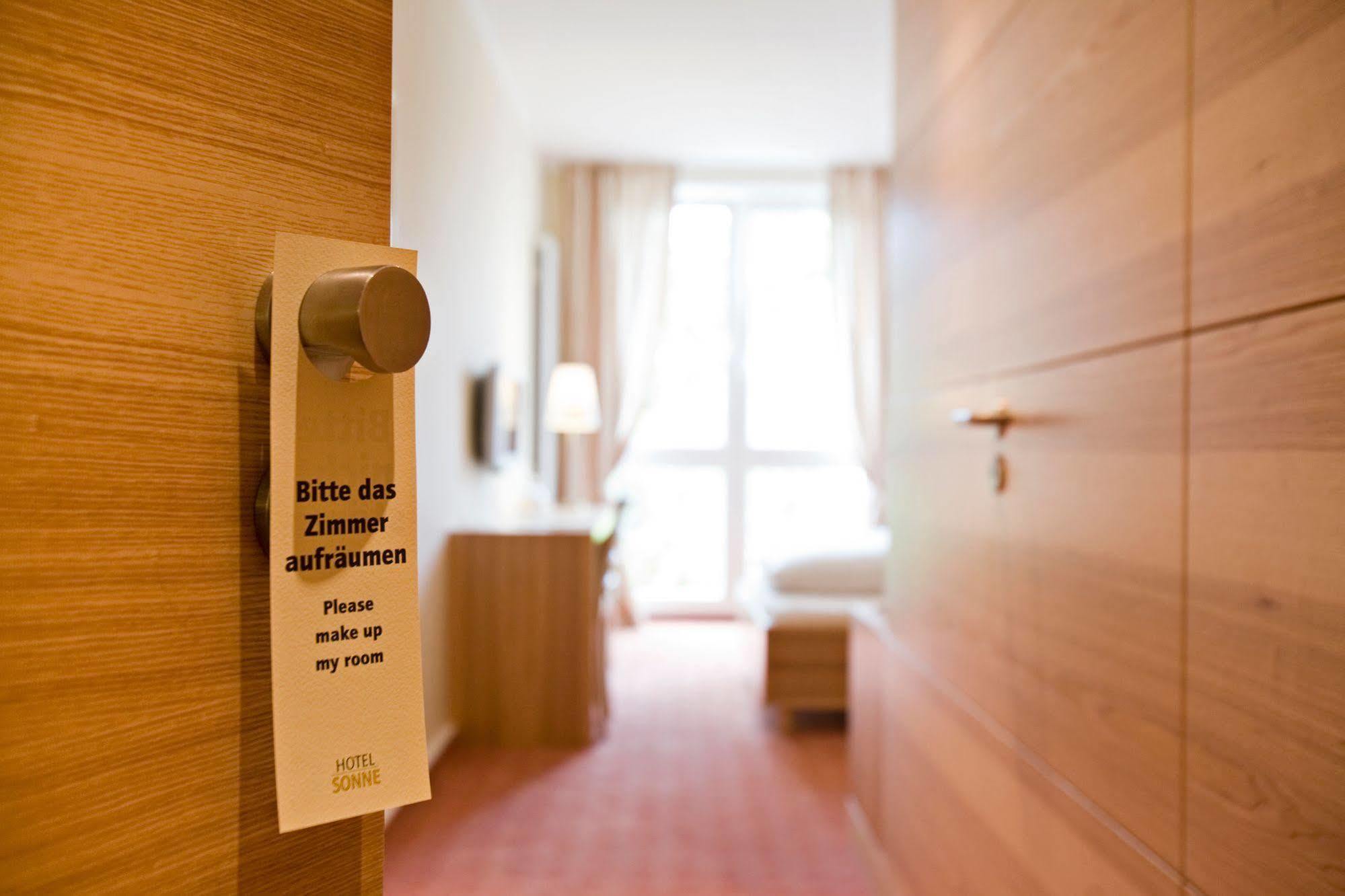 Hotel Sonne เรดา วีเดนบรุค ภายนอก รูปภาพ