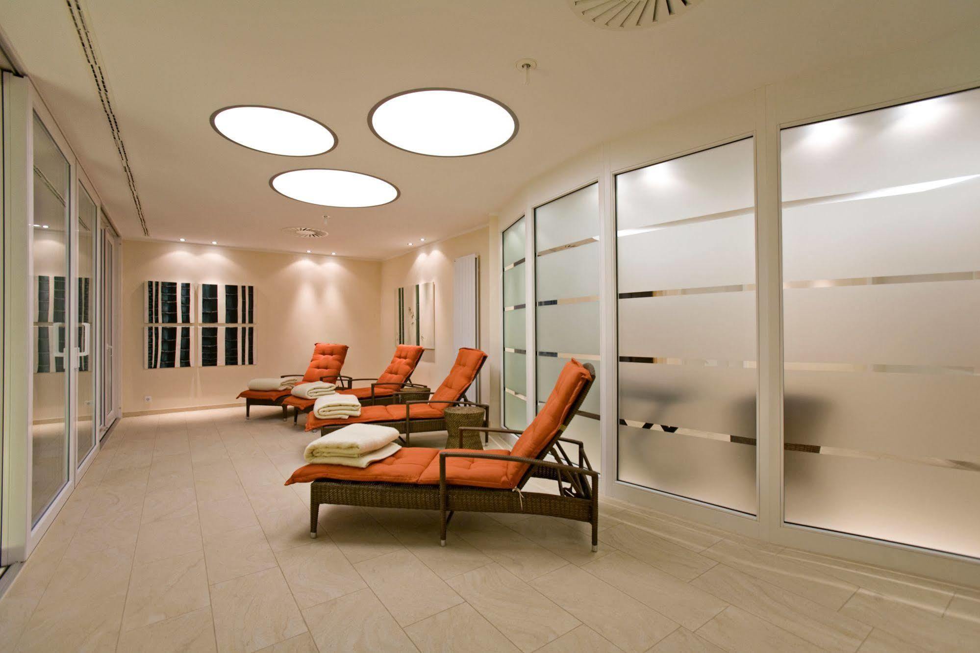 Hotel Sonne เรดา วีเดนบรุค ภายนอก รูปภาพ